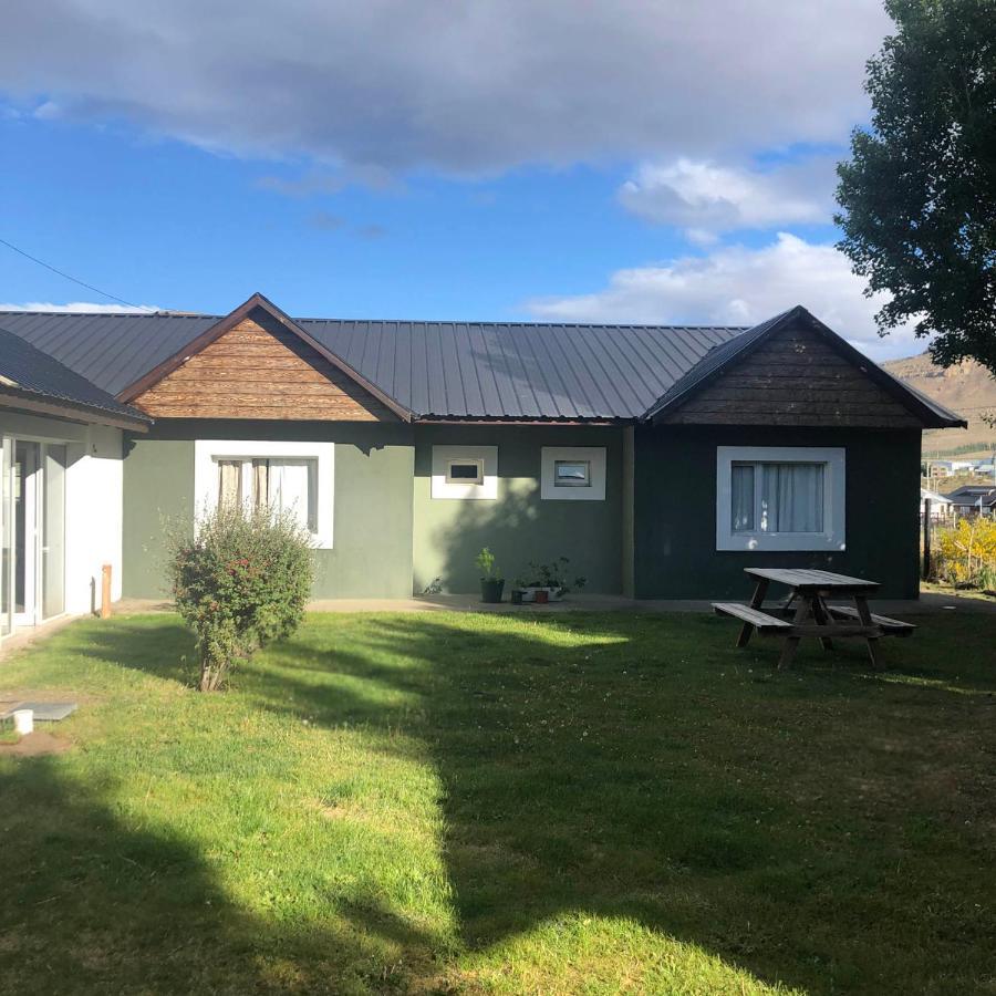 Hotel Hospedar Calafate - Los Lupinos El Calafate Esterno foto