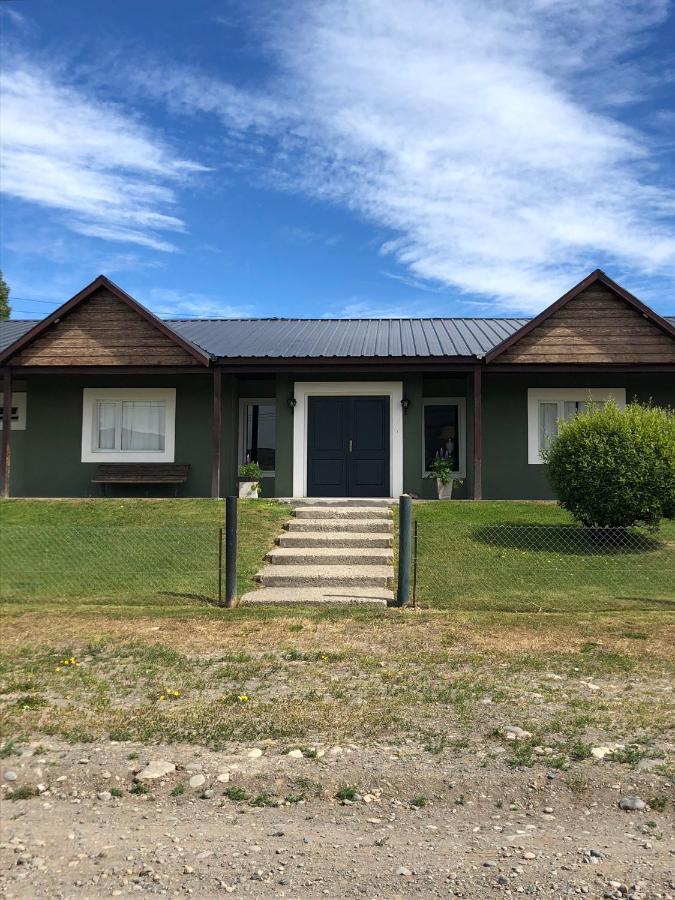 Hotel Hospedar Calafate - Los Lupinos El Calafate Esterno foto
